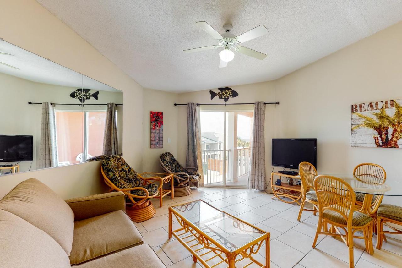 Gulfview Condominiums Destin Room photo