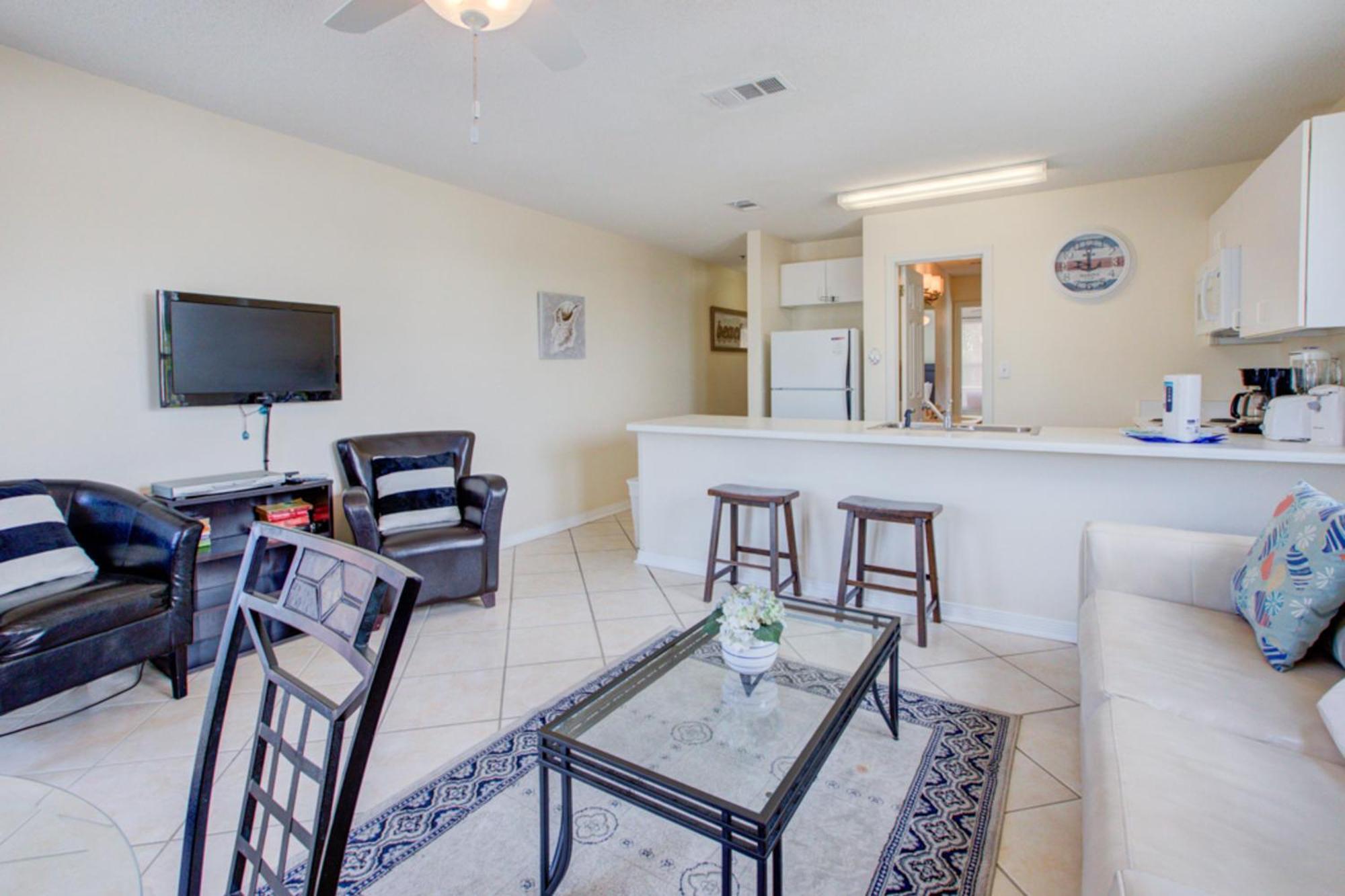 Gulfview Condominiums Destin Room photo