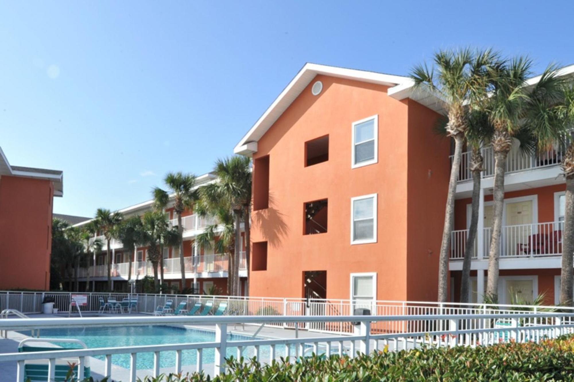 Gulfview Condominiums Destin Room photo