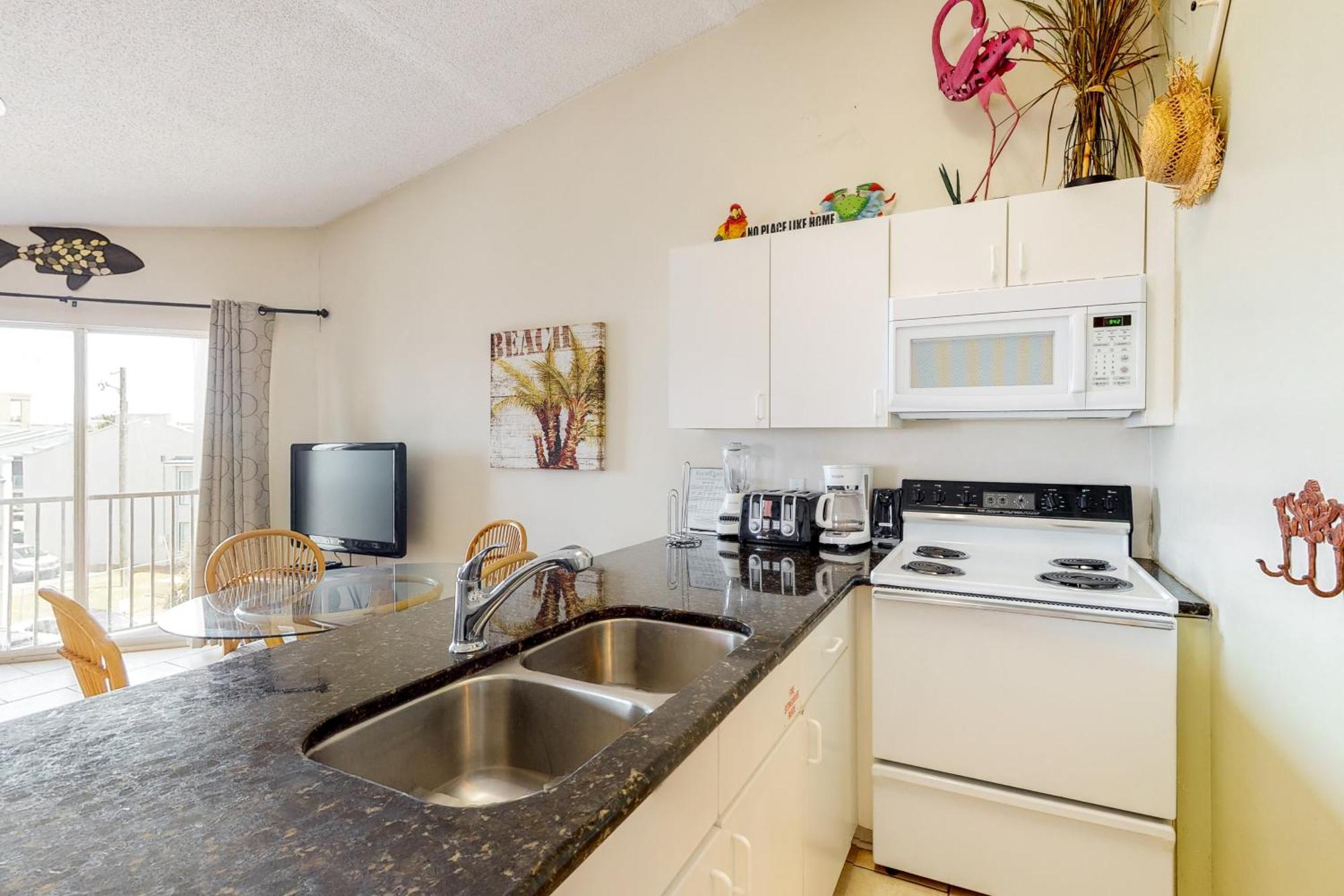Gulfview Condominiums Destin Room photo