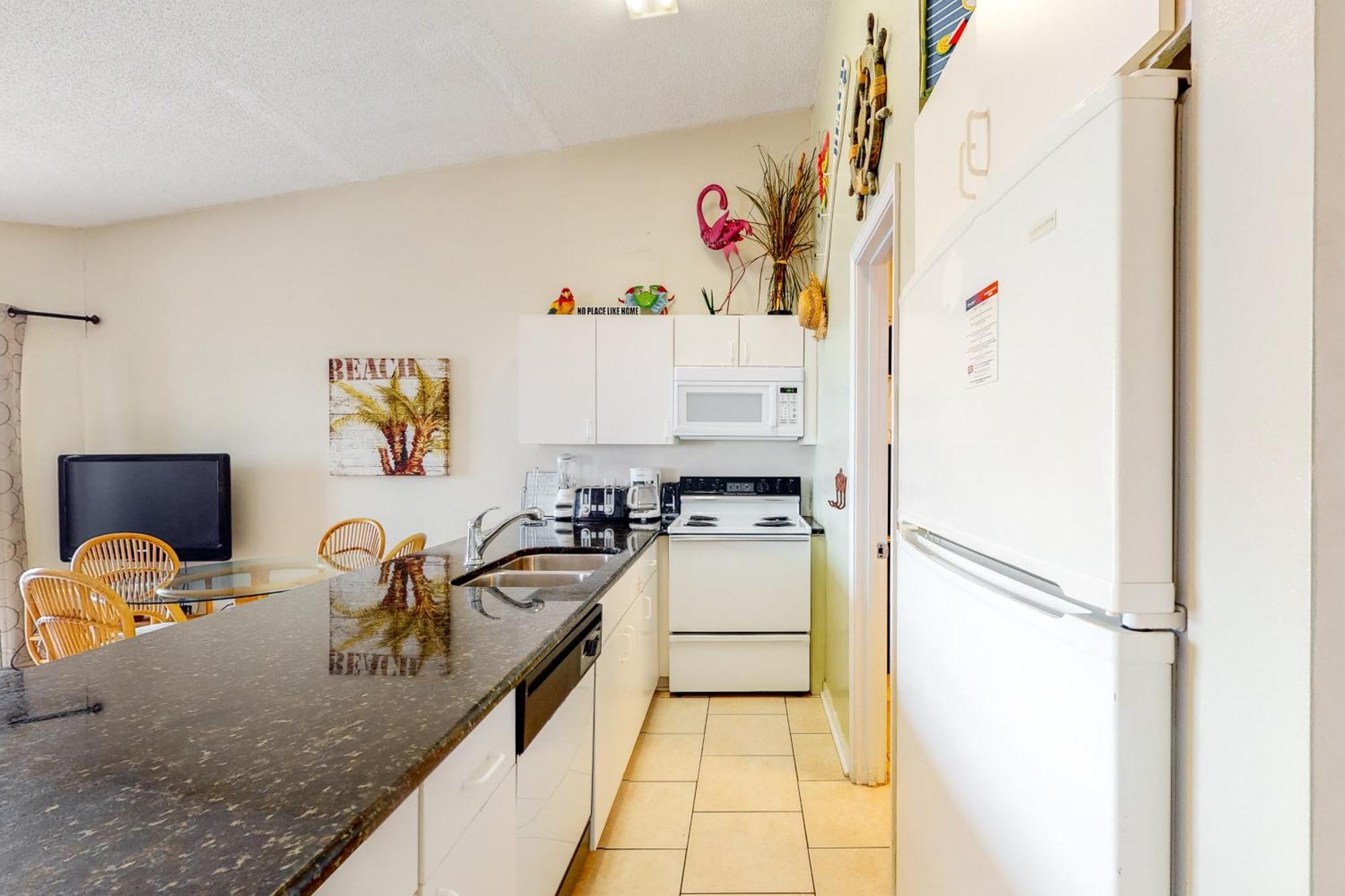 Gulfview Condominiums Destin Room photo