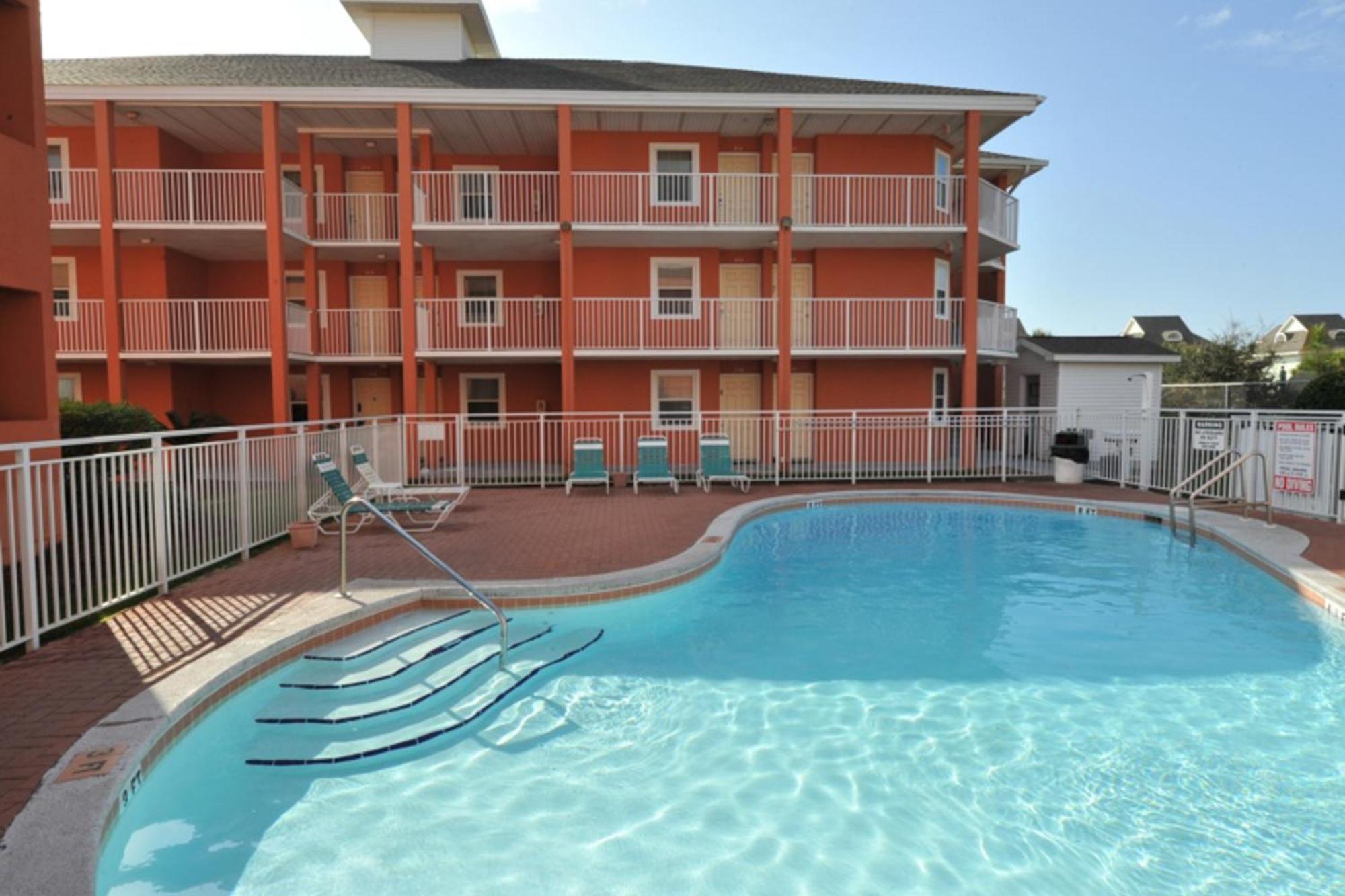 Gulfview Condominiums Destin Room photo